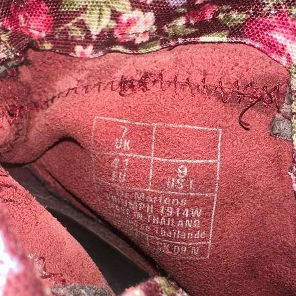 Doc Martens Triumph Massai Boots - Red - Picture 5 of 5